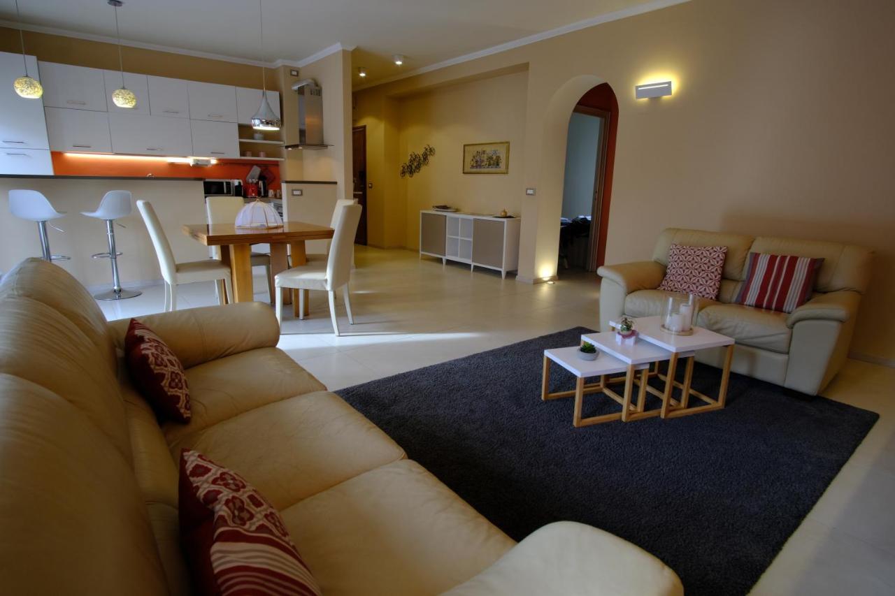 La maison du boulevard Aoste Extérieur photo